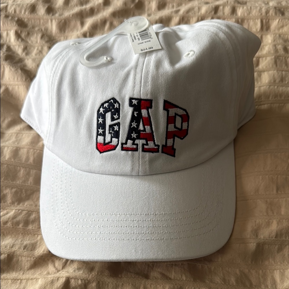 GAP White and Red Hat with Patriotic Logo